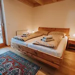 Aconitum Chalet *