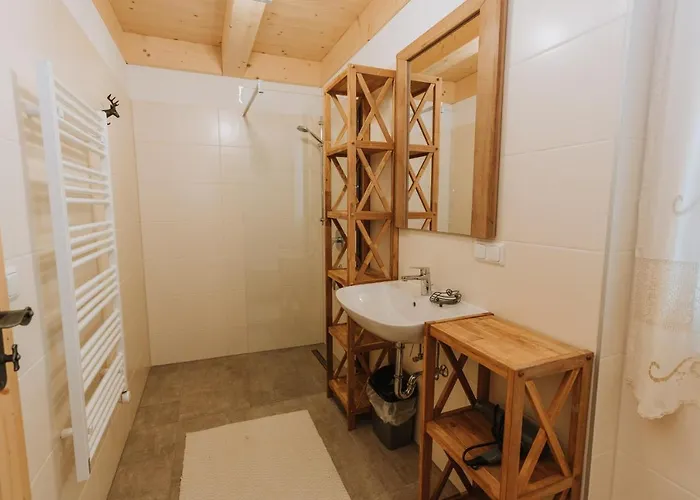 木屋 Aconitum 穆劳